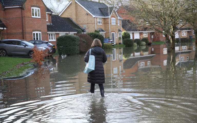 Rayner’s building blitz risks creating tens of thousands of uninsurable homes. msn.com/en-gb/news/ukn…