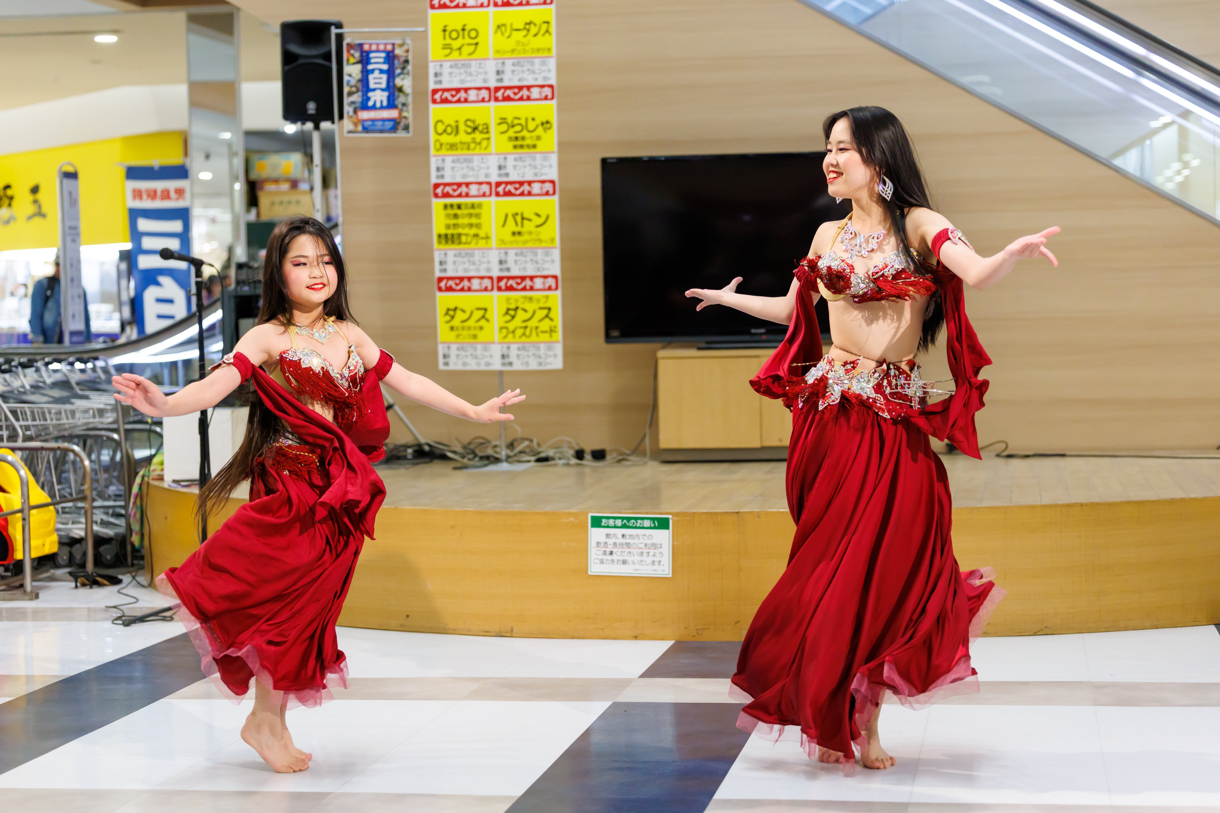 mmoon様　ベリーダンス　ブルーラメ 綺麗なお姉さまたちが踊る妖艶なベリーダンス！巫Bellydance