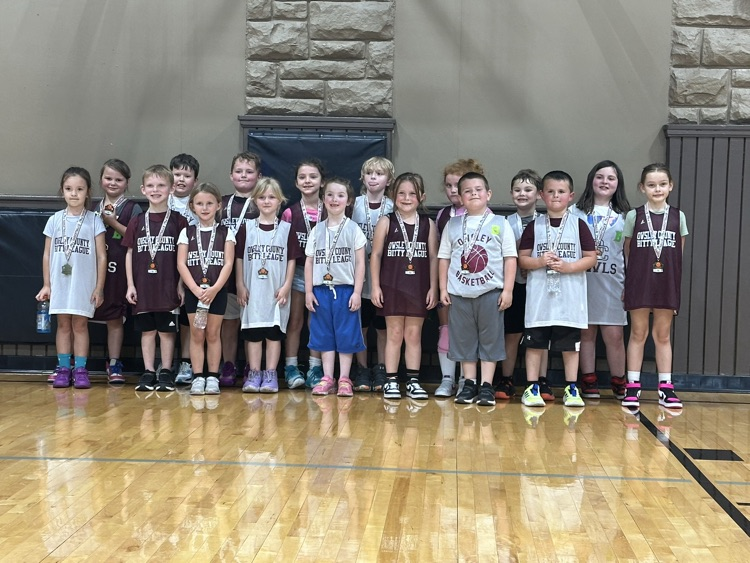 Bitty League 2025 ended with a bang!  Pick-Up Country was live on mic with lights and smoke filling the gym.  Owls and Lady Owls put on a show on the floor for the crowd.  It's a great time to be an Owl.  The future is BRIGHT!!!