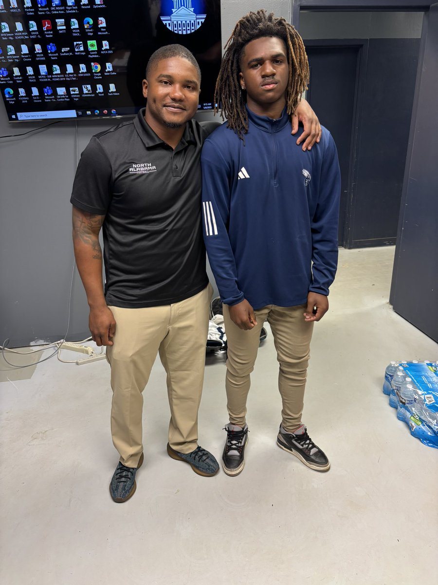 I appreciate north Alabama <a href="/kjmaye_4/">KJ Maye</a> WR coach for stopping by 🟣⚪️⚫️ <a href="/UNAFootball/">North Alabama Football</a> #AGTG
