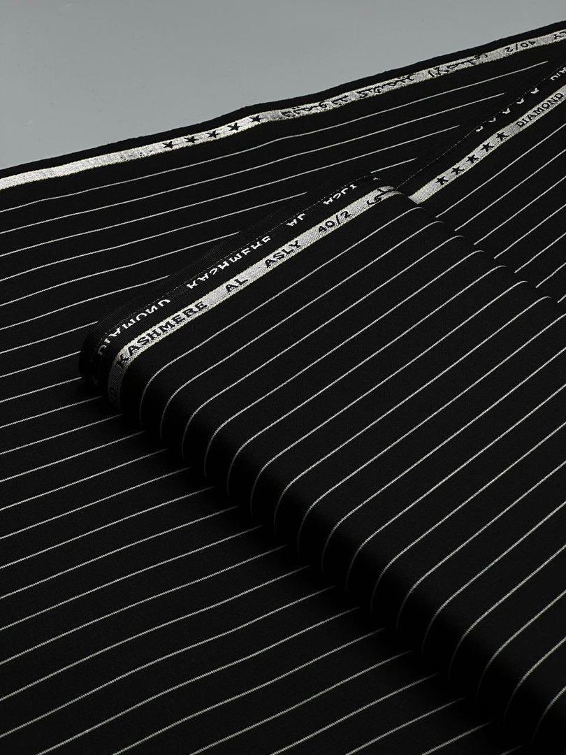 loreetex's tweet image. Diamond cashmere 

17k per yard.

Delivery: Nationwide