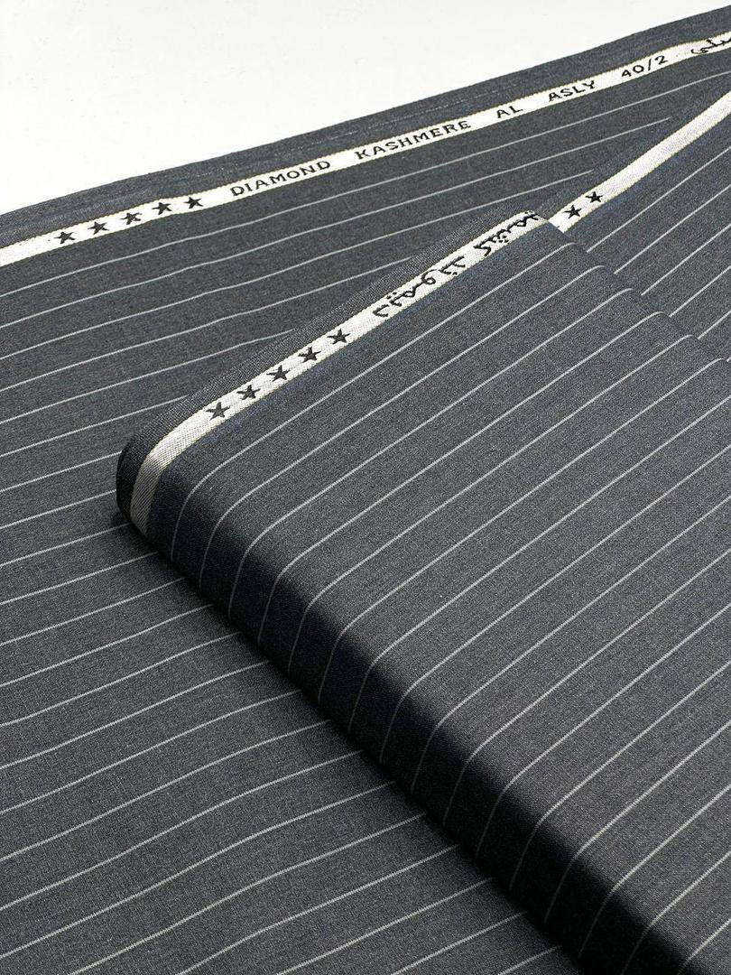 loreetex's tweet image. Diamond cashmere 

17k per yard.

Delivery: Nationwide