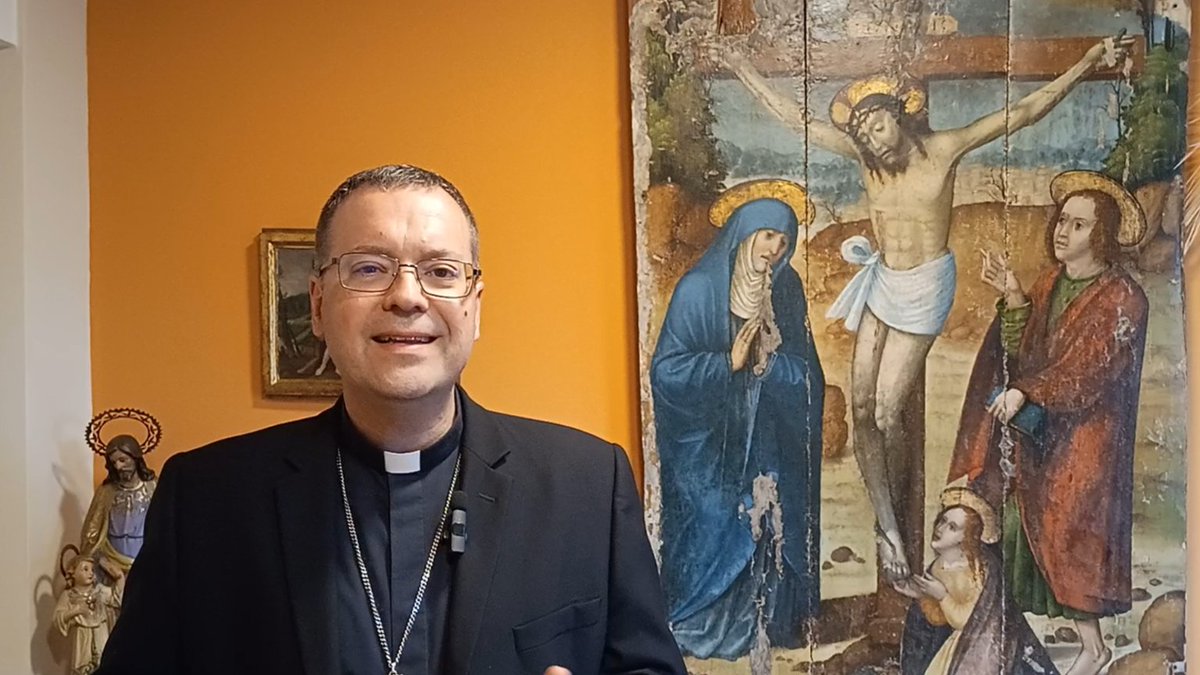 Diócesis de Segovia (@diocesissegovia) on Twitter photo 🔴 (VÍDEO) Primeras palabras del Obispo de Segovia, Mons. <a href="/jesusvidalch/">Jesús Vidal</a> tras la elección de León XIV 👇
diocesisdesegovia.es/2025/05/08/dec… 🔴 (VÍDEO) Primeras palabras del Obispo de Segovia, Mons. <a href="/jesusvidalch/">Jesús Vidal</a> tras la elección de León XIV 👇
diocesisdesegovia.es/2025/05/08/dec…
