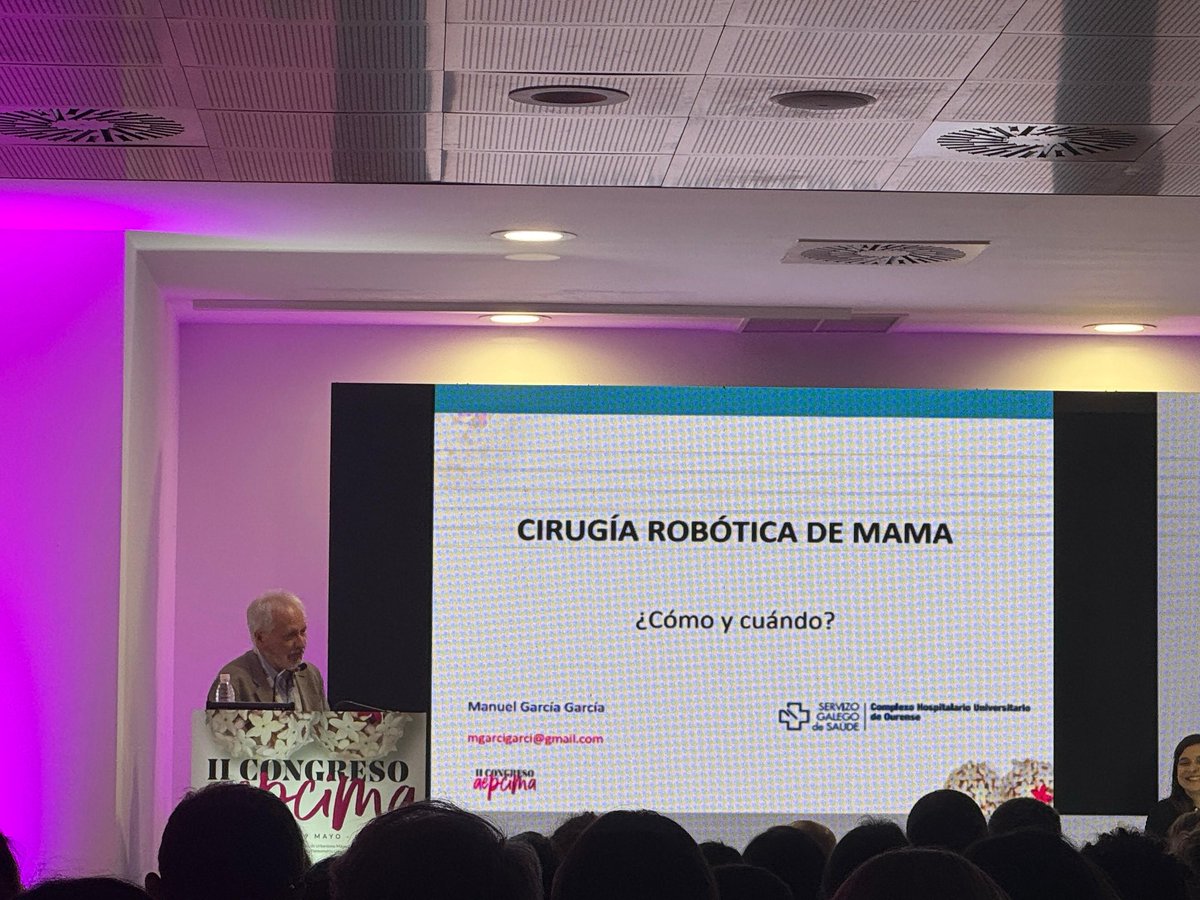Servicio Cirugía CHUO (@cirugiachuo) on Twitter photo Nuestro jefe el Dr García , hablando de Cx Robótica de Mama en el II congreso de <a href="/AEPCIMA/">Cirujanos de la Mama</a> 👏🏻👏🏻 Nuestro jefe el Dr García , hablando de Cx Robótica de Mama en el II congreso de <a href="/AEPCIMA/">Cirujanos de la Mama</a> 👏🏻👏🏻