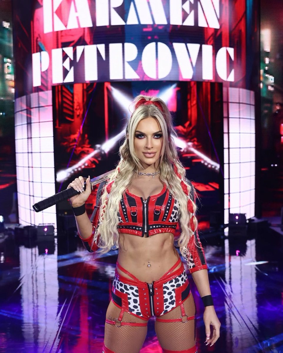 still i rise.. 🗡️🥀