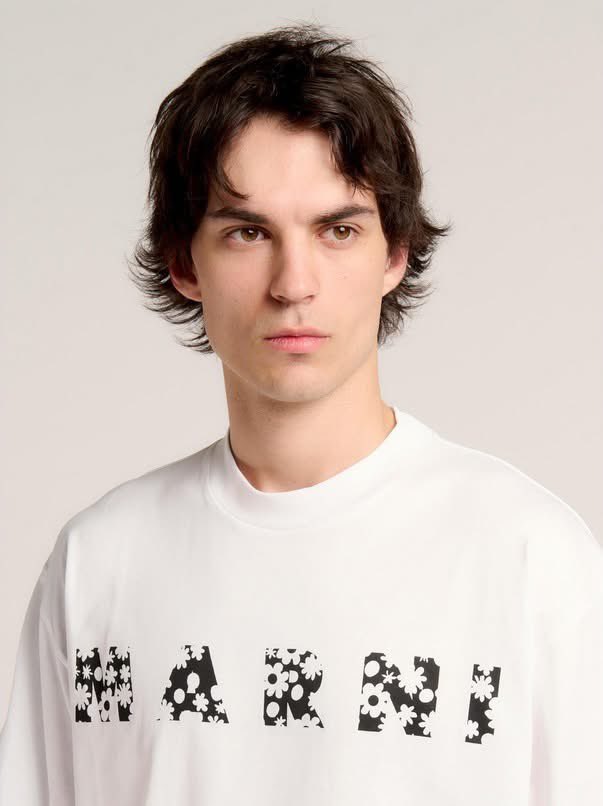 001Area's tweet image. The Spring/Summer 2025 collection from Marni has officially landed. Shop the latest now available at AREA+001.
#Area001