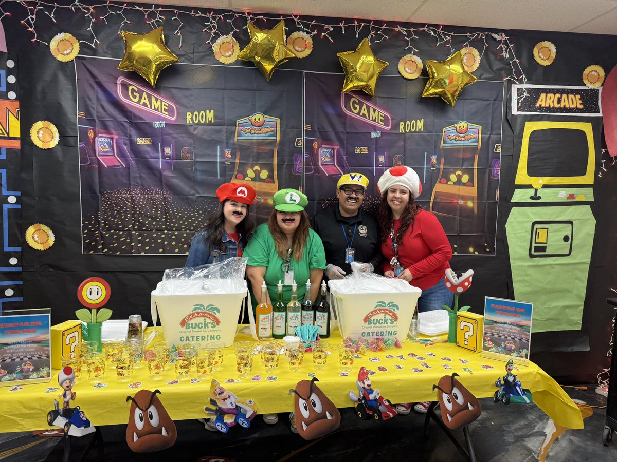 Ms. Vasquez (@jvasquez_ams) on Twitter photo Thank you <a href="/AHash_AMS/">Alexa Hash</a> <a href="/DEnriquez_AMS/">Diana Enriquez</a> Luis, & Ms. Brenda for the Raspas on the Go! 🏎️🍄❤️💚💛 Thank you <a href="/AHash_AMS/">Alexa Hash</a> <a href="/DEnriquez_AMS/">Diana Enriquez</a> Luis, & Ms. Brenda for the Raspas on the Go! 🏎️🍄❤️💚💛