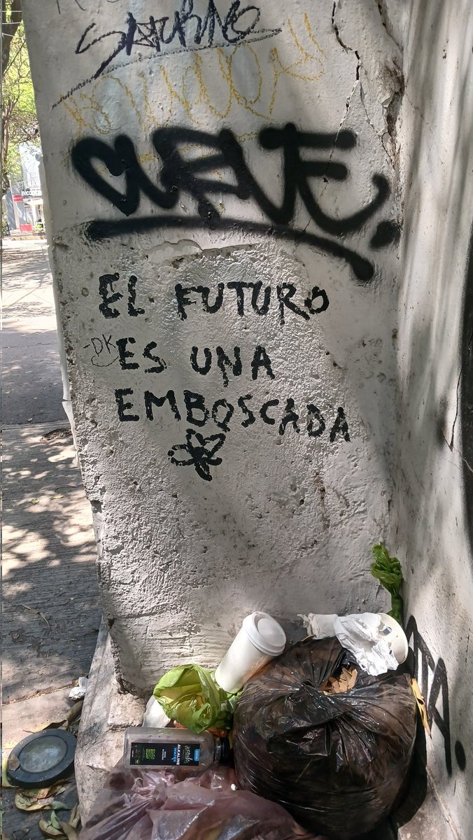 Tú dale, güey, qué le hace.