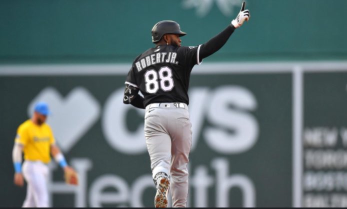 Luis Robert Jr. reportedly “open” to a trade, prefers AL contender with playoff upside