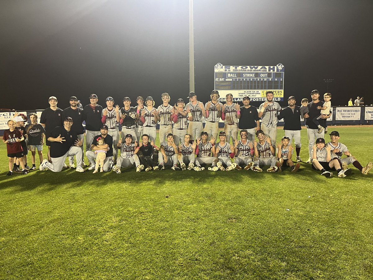 Tigers are heading to state!!