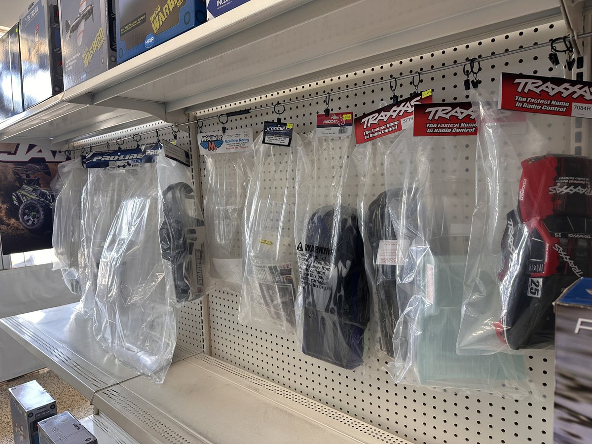 Customize your ride with a new rc car body! 🚘
Both unpainted and painted options available. We can also order specific styles upon request!