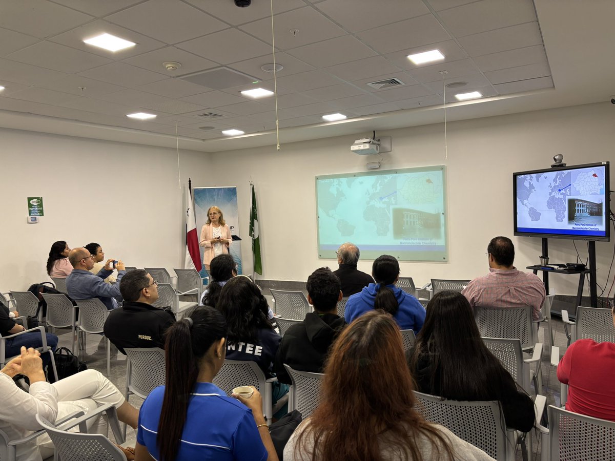indicasat's tweet image. Parte de lo que fue el Seminario Institucional presentado en las instalaciones del @indicasataip por parte de los siguientes expositores:
📌 Dra. Marcela Mihai
📌 Dra. Habil. Luminita Mari
📌 Dr. Mihai Brebu
.
.
.
#SeminarioInstitucional #indicasataip #CienciaInternacional