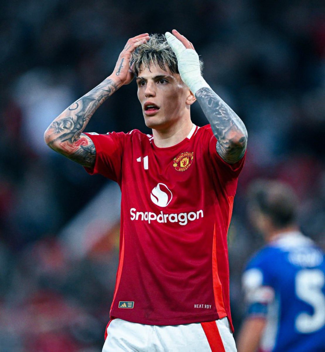 Garnacho had the best chance for United in the first half and couldn't convert. 21 G/A this season for the Argentinian but is struggling to hit the heights of what is expected. #EuropaLeague #ManchesterUnited #Garnacho #MUFC #Bilbao