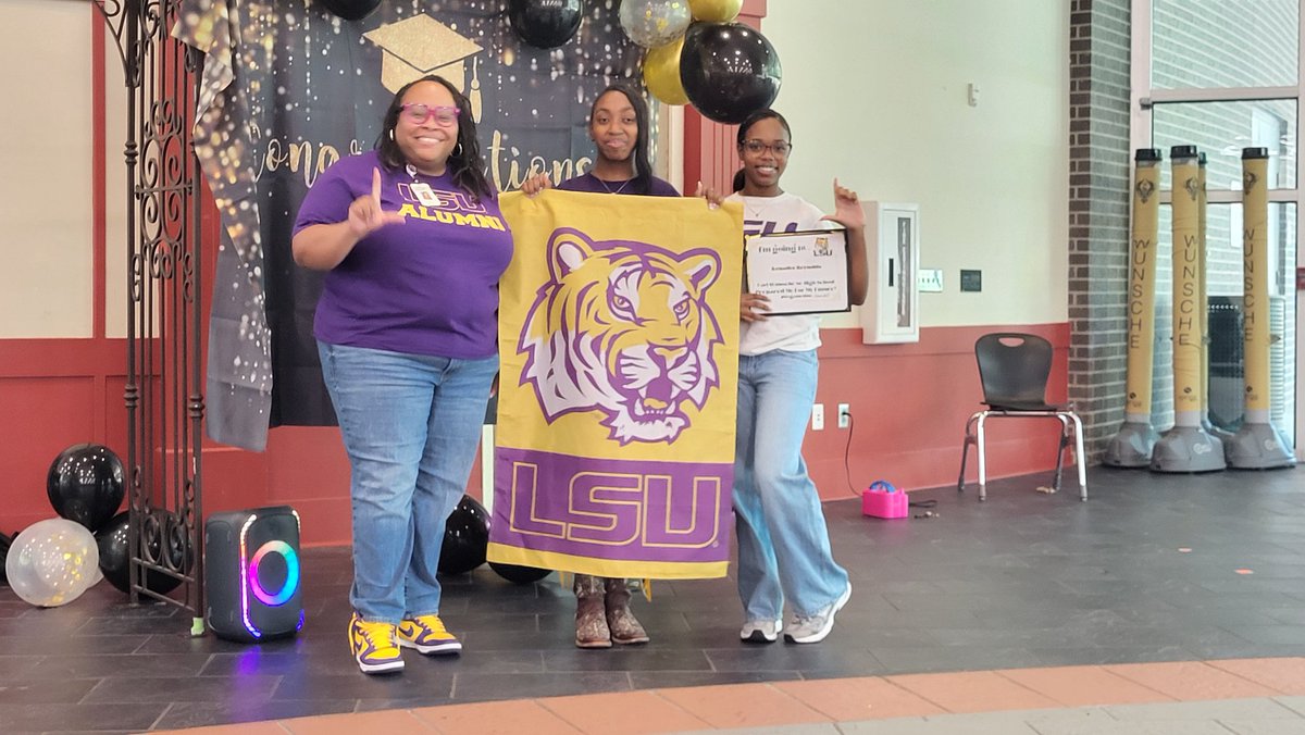 It's decision day <a href="/cwhs_springisd/">Carl Wunsche Sr. High School</a>. Our scholars have made their decisions for the next step after high school. Whether going to college, the military or entering the workforce, we're #phoenixproud of our Class of 2025 graduates. <a href="/PapkeAndrew/">Andrew Papke</a> <a href="/DrBDugas/">Dr. Bianca Dugas</a> <a href="/EDouglas_WHS/">Dr. Ericca Douglas @ CWHS</a> <a href="/SpringISD/">Spring ISD</a>