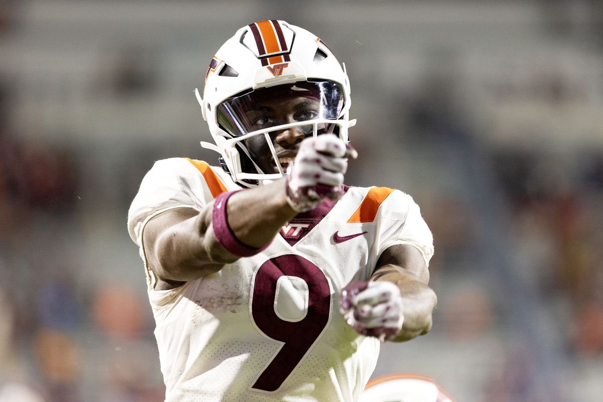 Jordan Gorham (@jordan2gorham) on Twitter photo #AGTG blessed to receive my first power 4 offer from Virginia Tech #GOHOKIES๐งก๐ค <a href="/CoachGWright/">Greg Wright</a> <a href="/CoachMooreVT/">Coach Matt Moore</a> <a href="/CoachPrioleauVT/">Pierson Prioleau</a> #AGTG blessed to receive my first power 4 offer from Virginia Tech #GOHOKIES๐งก๐ค <a href="/CoachGWright/">Greg Wright</a> <a href="/CoachMooreVT/">Coach Matt Moore</a> <a href="/CoachPrioleauVT/">Pierson Prioleau</a>