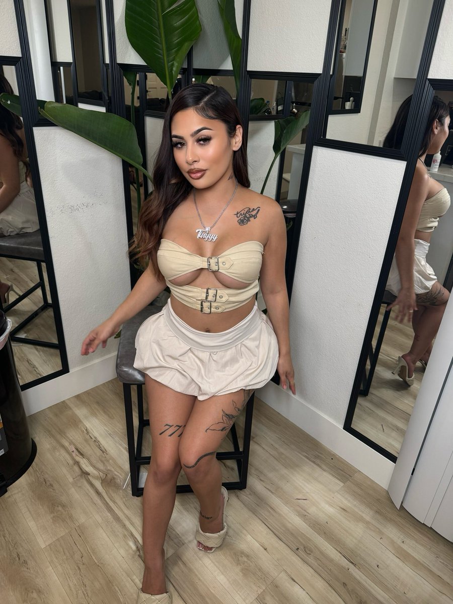 tinyyyb_'s tweet image. 🤍