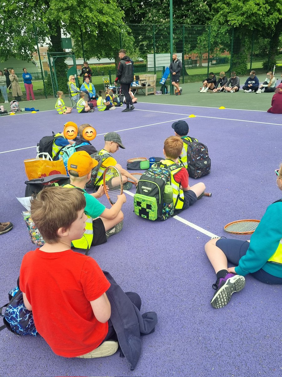 Castle Mead School (@castlemeadsch) on Twitter photo 🎾 Well done to our Y3 tennis team who took part in the King's Cup tournament today in Trowbridge Park.
They finished 🥉overall!
Thanks to everyone at <a href="/Active_Trow/">Active Trowbridge</a> and the sports leaders from John of Gaunt for making it a fantastic day. 🎾 Well done to our Y3 tennis team who took part in the King's Cup tournament today in Trowbridge Park.
They finished 🥉overall!
Thanks to everyone at <a href="/Active_Trow/">Active Trowbridge</a> and the sports leaders from John of Gaunt for making it a fantastic day.