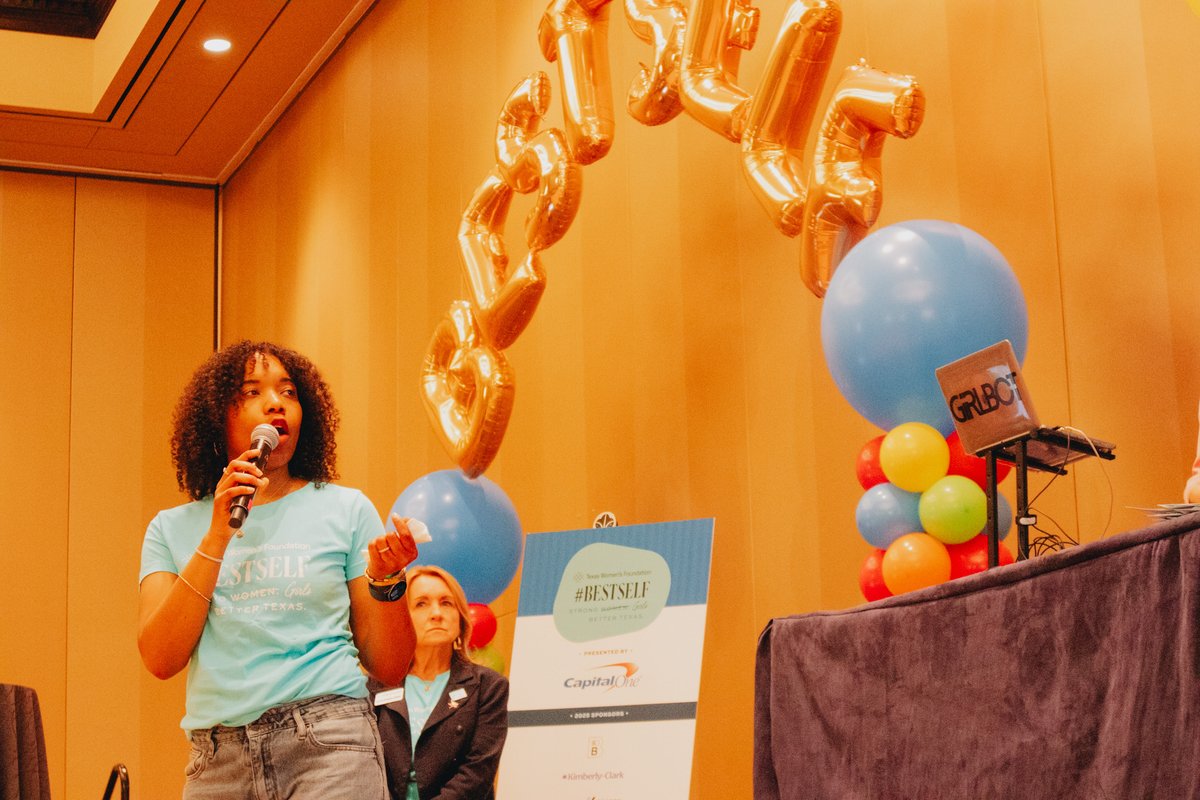texaswomensfdn's tweet image. 💜 The energy was electric this morning at our #BESTSELF pre-kick-off! Girls 13–16 lit up the room with confidence, creativity &amp;amp; joy. Thanks to @CapitalOne, @BeSpokeBeauty, @KCCorp, &amp;amp; @VarsityBrands for making this empowering day possible!

#StrongGirlsBetterTexas