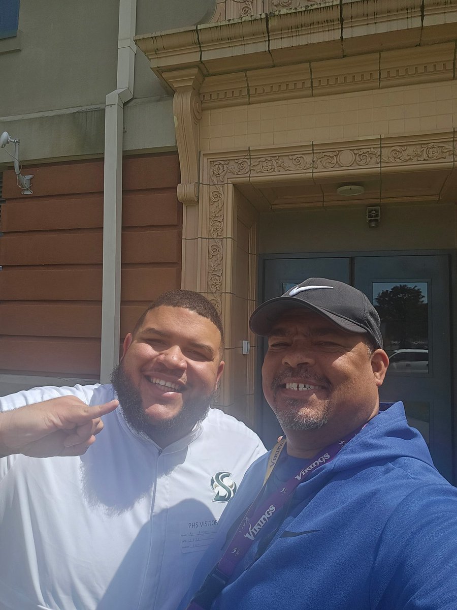 PHS Vikings (@phsviks) on Twitter photo Shoutout to <a href="/coachapatterson/">AC Patterson</a> from <a href="/SacHornetsFB/">Sac State Football</a> for stopping by PHS to talk about our student athletes! #StingersUp #GoViks <a href="/CoachDjayy/">DJ Mims</a> Shoutout to <a href="/coachapatterson/">AC Patterson</a> from <a href="/SacHornetsFB/">Sac State Football</a> for stopping by PHS to talk about our student athletes! #StingersUp #GoViks <a href="/CoachDjayy/">DJ Mims</a>