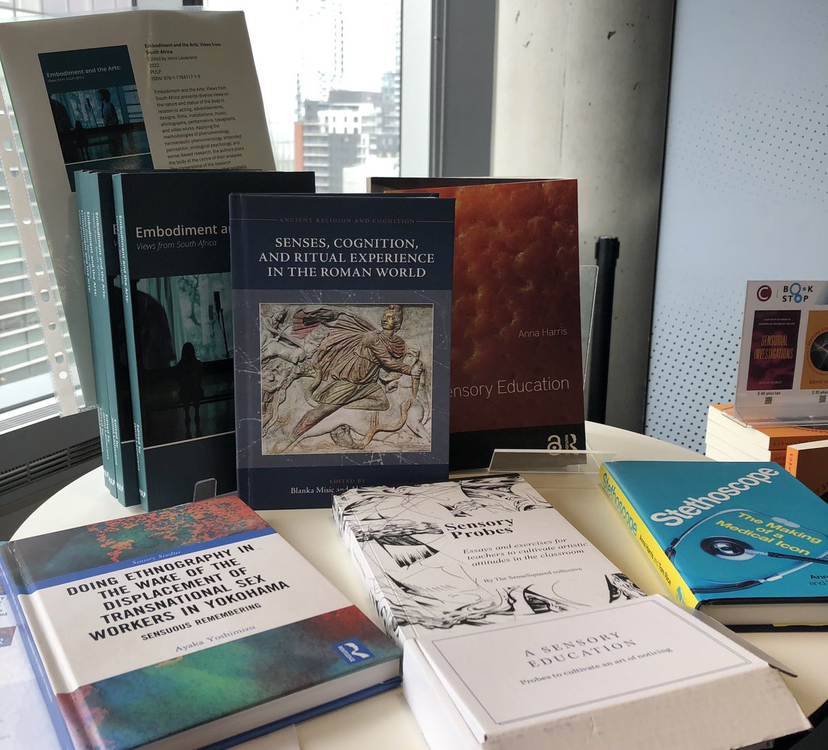 Elated that our book “Senses, Cognition, and Ritual Experience in the Roman World” is featured among new publications at the Uncommon Senses V conference at <a href="/Concordia/">Concordia University</a> 
If you are here stop by Molson building 9th floor lobby to check it out!

cambridge.org/core/books/sen…