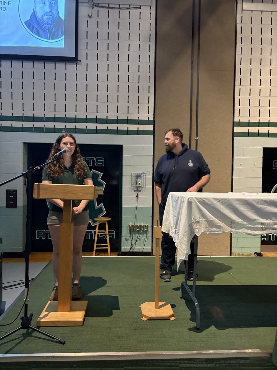 terrianndaniel's tweet image. Celebrated Catholic Education Week Mass today at HC. Bonus: The whole school also celebrated Kirk Warren’s Katharine Splinter Award! #WeTheWest