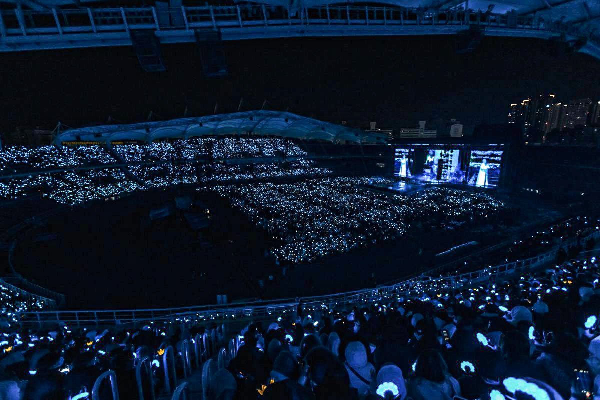 BLACKPINK is the first kpop female act in history to SOLD OUT Goyang Stadium not once but Twice.