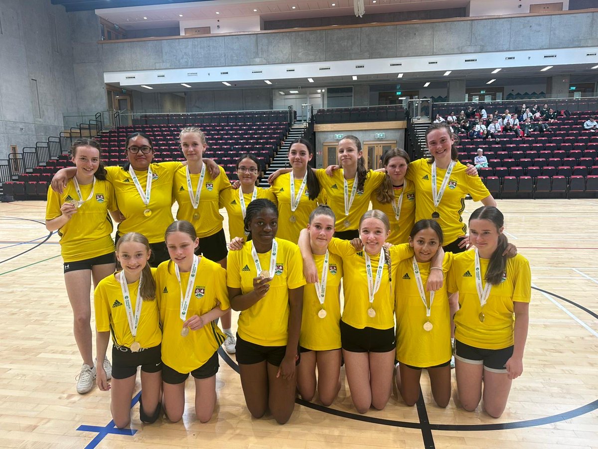 Post Primary Schools Basketball (@bippsbasketball) on Twitter photo Munster First Years D Cup 2025:
Wnr: St. Ailbies, Tipperary
Rup: Ashton School, Cork
<a href="/BballIrl/">Basketball Ireland</a> Munster First Years D Cup 2025:
Wnr: St. Ailbies, Tipperary
Rup: Ashton School, Cork
<a href="/BballIrl/">Basketball Ireland</a>