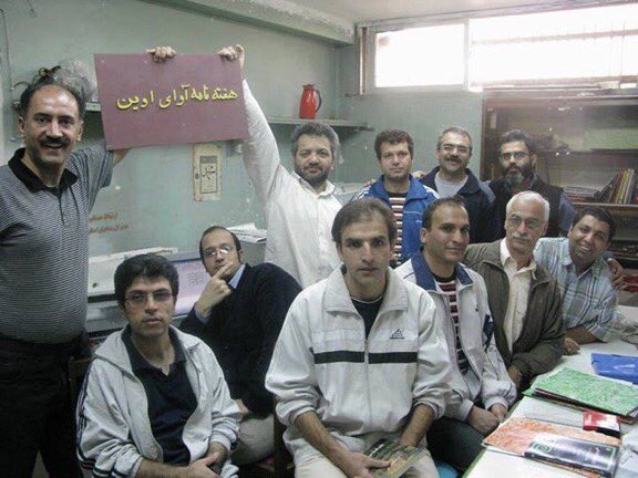 #فرزاد_کمانگر و #علی_حیدریان، دو نفر از افراد حاضر در این عکس اعدام شدند.علی زاهد از اعدام نجات یافت 
#نه_به_اعدام