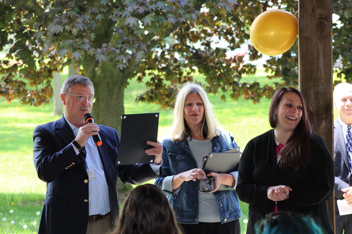 Graduates from CATS' Wadsworth residential treatment program and other local outpatient treatment programs spoke at the Medina County Treatment Court Awareness event yesterday. Big thanks to those who made this event possible!