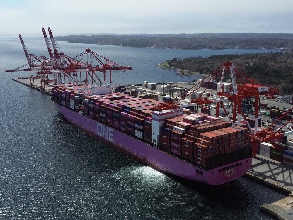 Navigating 'uncharted’ waters: What Trump's trade war could mean for Canadian ports saltwire.com/news/canada/na…