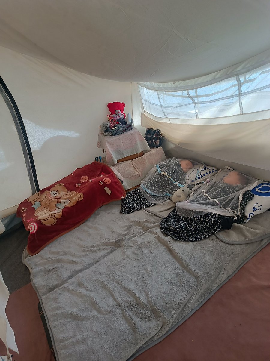 They’re asleep now—my twin boys.
Not because they’re safe, but because exhaustion won.

This isn’t a crib. It’s a corner of a tent, cold and fragile.

I’m just a father trying to hold on, hoping someone out there still cares.💔🇵🇸

chuffed.org/project/131011…