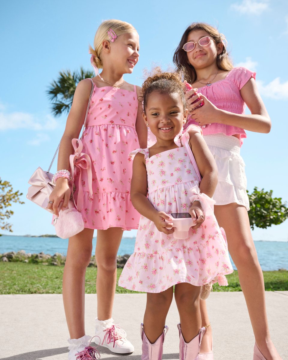 Making our pink summer dreams come true 🩷

Shop now: tinyurl.com/4ac7umxr