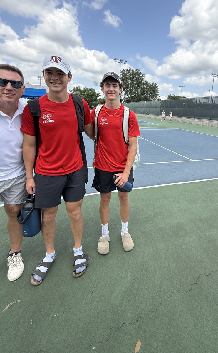 LTHS Tennis tweet media
