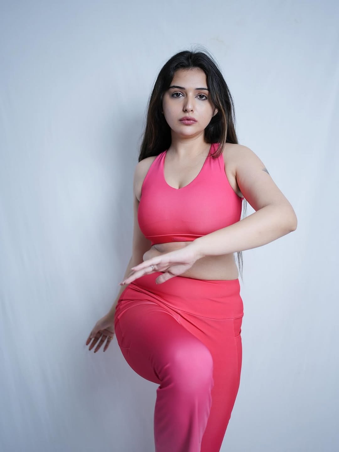 GqcF2_nXgAAS_V2?format=jpg&name=large