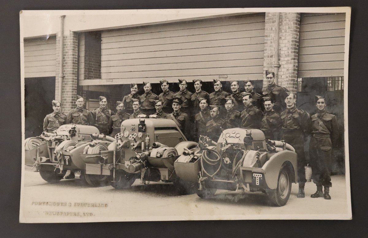 "OFFICIAL V.E. DAY Thank God
Half day off."

Diary entry written by Alan Drury, known as 'Ted'. 

Ted joined the AFS in Ilford as a driver, then the Army in 1940. In 1941, he was sent to North Africa and later to Italy, serving at El Alamein.

🔗portal.sds.ox.ac.uk/articles/onlin… 

#VEDay80