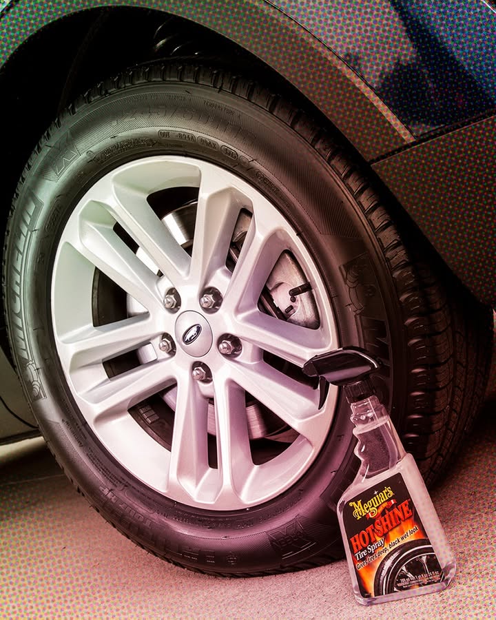 Meguiars's tweet photo. No time is a bad time for Hot Shine! π₯ β¨
Hot Shine Tire Spray!
Is it time for shine? If so, click here!
https://t.co/CwQxbXaHyv
#meguiars #tireshine #tiredressing #hotshine #hotshinetirespray #shine #gloss https://t.co/yMZKUTJlrj