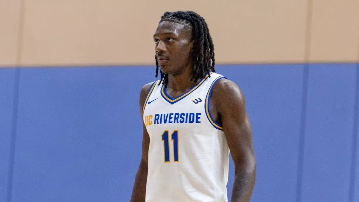 TorresOnBYU (@torresonbyu) on Twitter photo Kevin Young with BIG praise for new BYU signee Nate Pickens:
“Nate brings a level of experience and toughness that we were looking to add. His ability to knock shots down from three and play on-and-off the ball will fit in well with our group."
LETS. GOOOOOO <a href="/pickens_nate/">Nate Pickens</a> Kevin Young with BIG praise for new BYU signee Nate Pickens:
“Nate brings a level of experience and toughness that we were looking to add. His ability to knock shots down from three and play on-and-off the ball will fit in well with our group."
LETS. GOOOOOO <a href="/pickens_nate/">Nate Pickens</a>