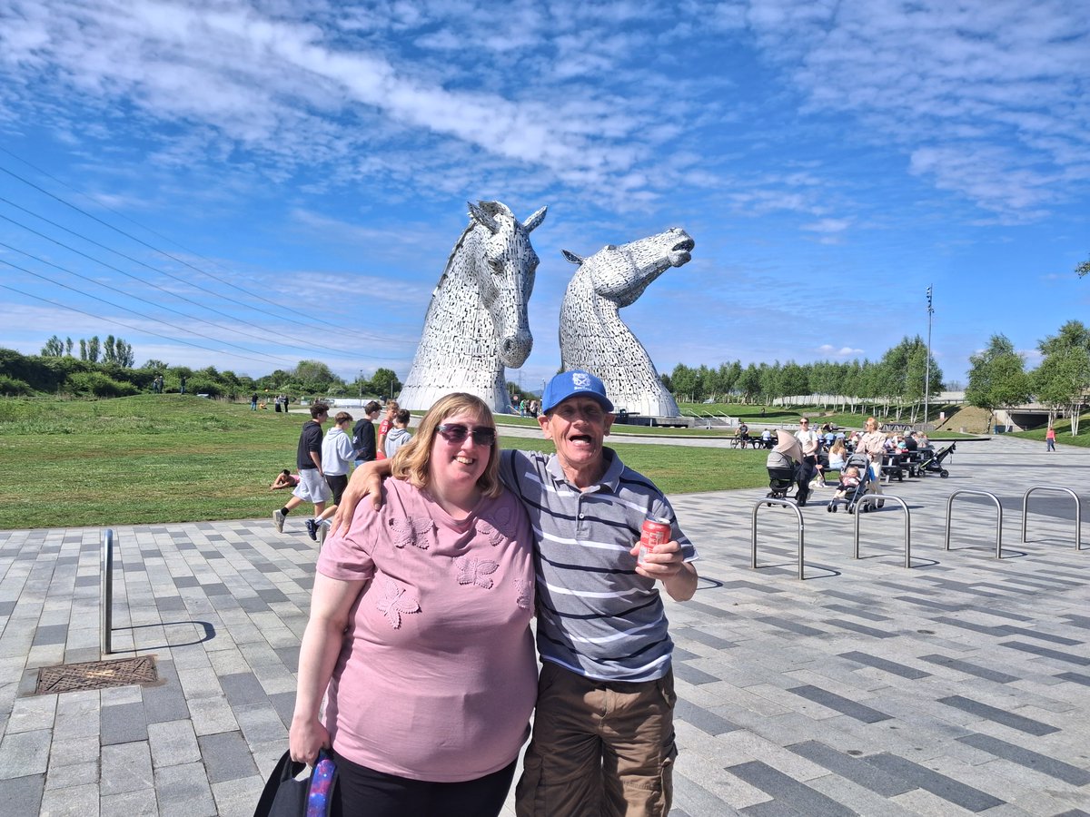 Another beautiful walk at #TheKelpies today! 

Join us next week at Callendar Park - message me for details and 🤞🤞for more sunshine 🌞

#EnableCommunities #Falkirk