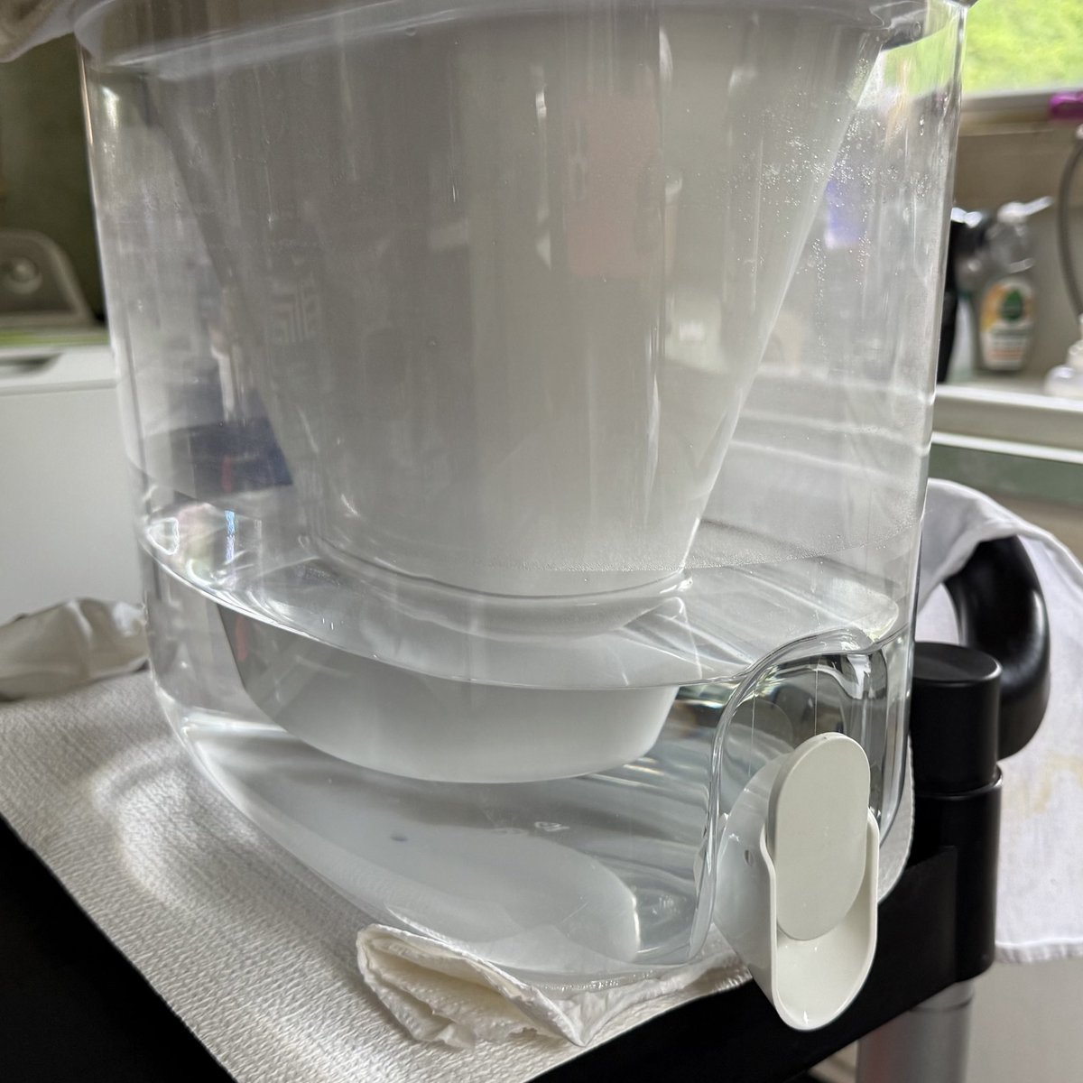 Violet_Kitteee's tweet image. These are so pretty I want to hang them on the wall instead of catching that drip💧from my newish water filtering dispenser that sprung a leak but the warranty replacement was delivered today as well so maybe I’ll just store these on the wall instead of in a drawer 😂🤷🏼‍♀️ #boredom