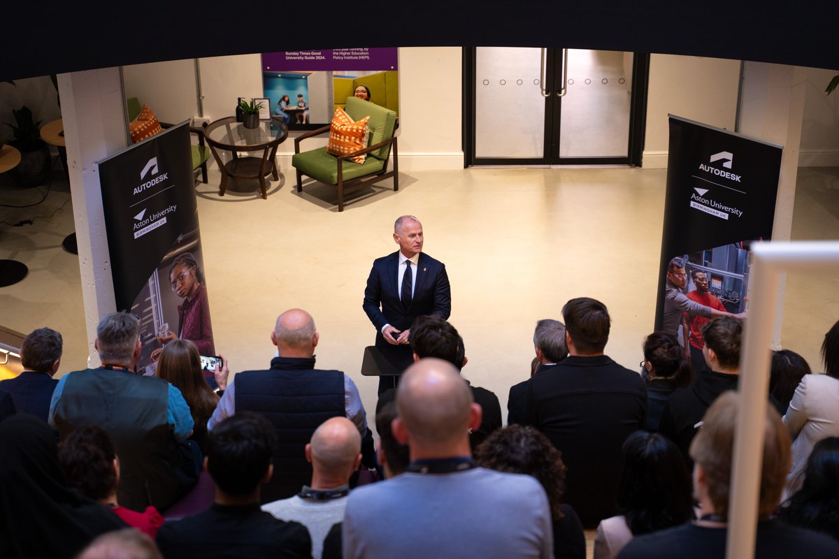 🆕|New <a href="/autodesk/">Autodesk</a> agreement to provide students with industry-leading 'Design and Make' software

💻Pro software will enhance employability &amp;  industry experience

1⃣<a href="/AstonUniversity/">Aston University</a> is 1st to collaborate with Autodesk, <a href="/Adobe/">Adobe</a> &amp; Design Factory Birmingham 

tinyurl.com/yssv8md4
