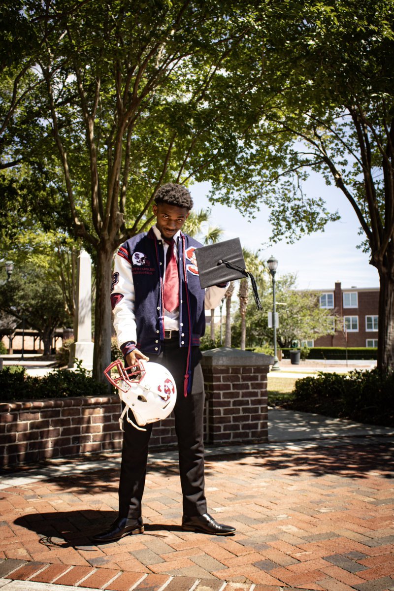 dyson_roberts's tweet image. Thankyou SC State 🐶🔴🔵