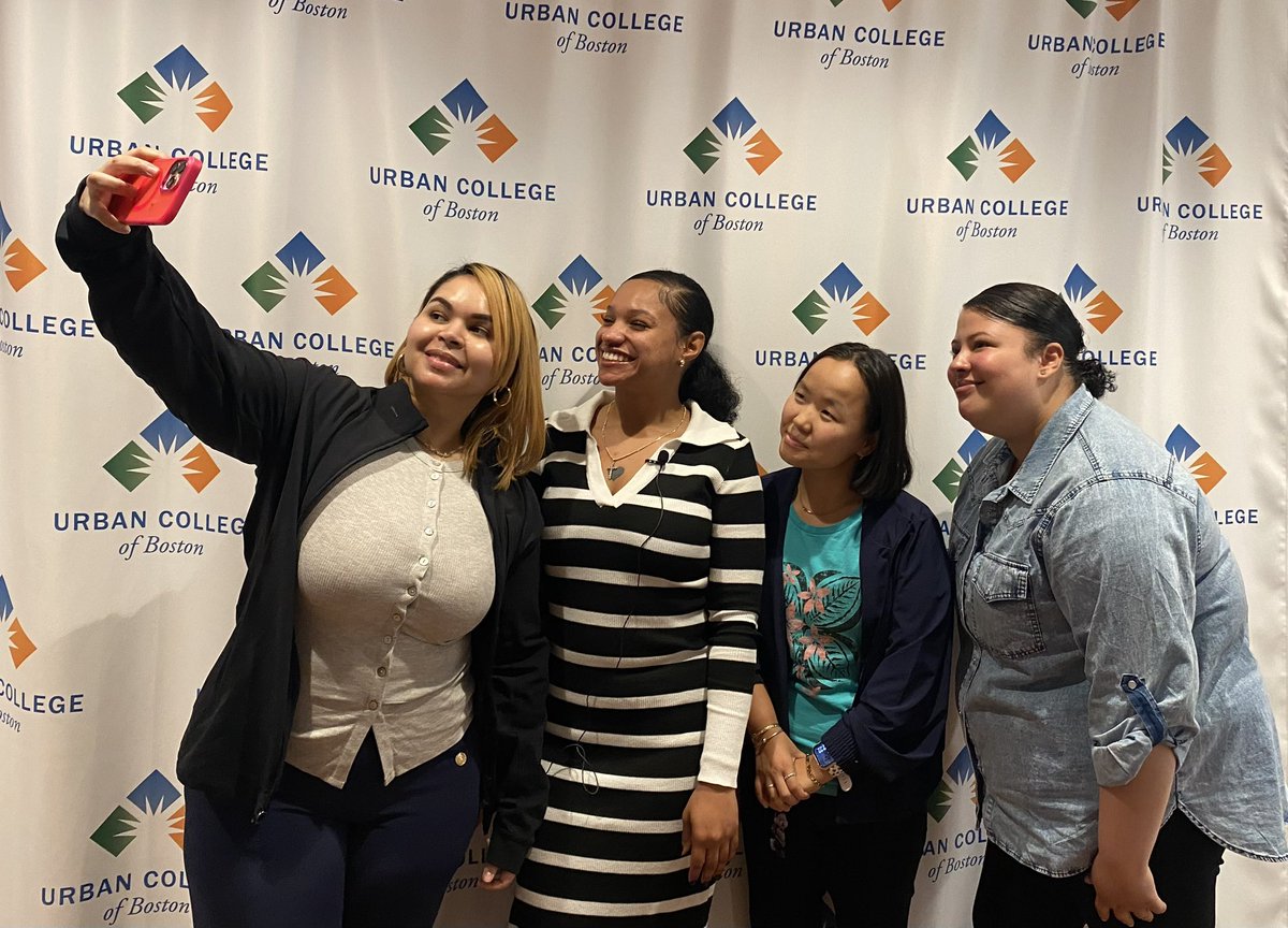 PrezYves's tweet photo. My best days are the ones spent w/our students &amp; #workforce partners. Even with their complex lives, they manage to create time for their communities and to advance their careers by pursuing higher education. Before work, after work, during lunch, &amp; at night, they juggle so much https://t.co/SB2p49WczA