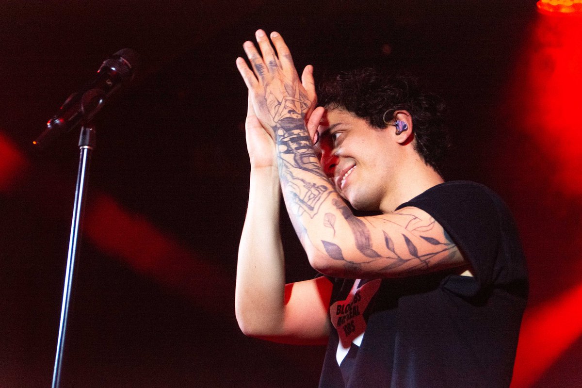 italopopper💐 tweet media