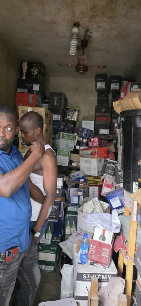NafdacAgency's tweet photo. NAFDAC has uncovered an operation involved in the sale of adulterated and expired alcoholic beverages in Lagos. One Mr. Madu Abuchi Simon was caught in the act of falsifying popular alcoholic brands including Hennessy, William Lawson, Baileys, Martell, St. Remy, and Jameson. https://t.co/eWCaSRzMN1