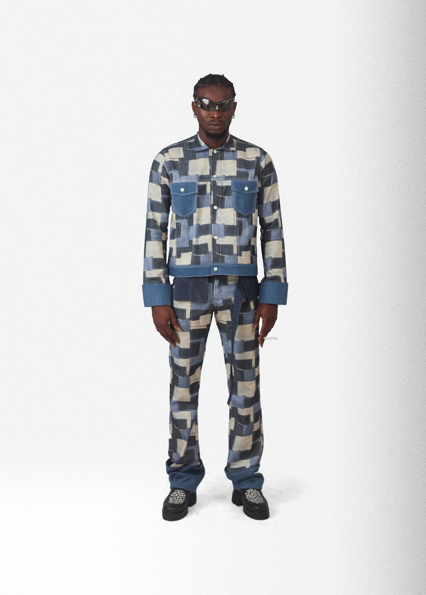 vworrld's tweet image. LOOK 5 (Illusion)
Creative director : @purplegaddafi
Photography & art direction : @Thesicknerd