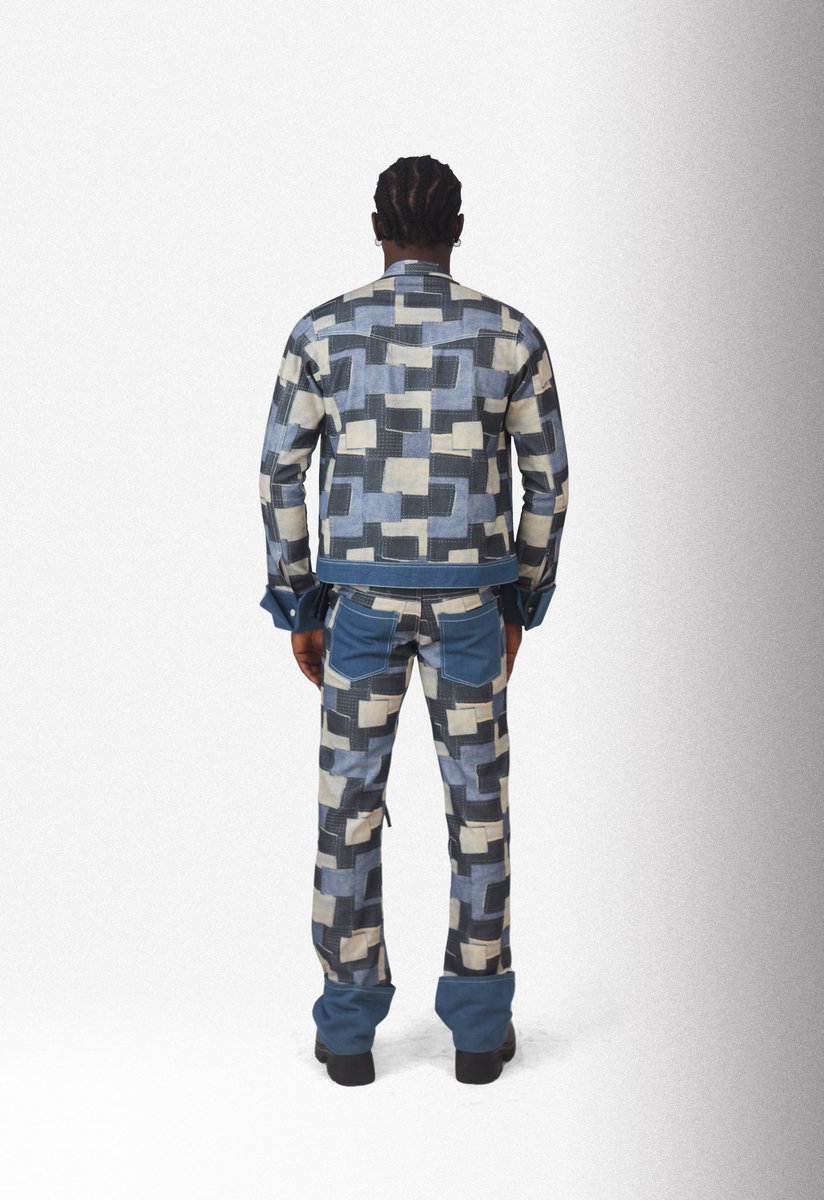 vworrld's tweet image. LOOK 5 (Illusion)
Creative director : @purplegaddafi
Photography & art direction : @Thesicknerd