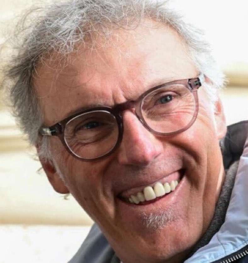 خصم الاتحاد الاول بعض هواميره
عدو الاتحاد الاول التغريده الاكثر مشاهده 
منافس الاتحاد الاول المشخصنين 

بلان  يتصدر في كل جوله ولا تتعلمون
بلان  يجلد ويعري المشخصنين ولا يبالي 
بلان يجلد انديه الصندوق كلهم 
بلان يتصدر بست نقاط باقل الادوات 
بلان رفع طموحكم وجعلكم في الصداره