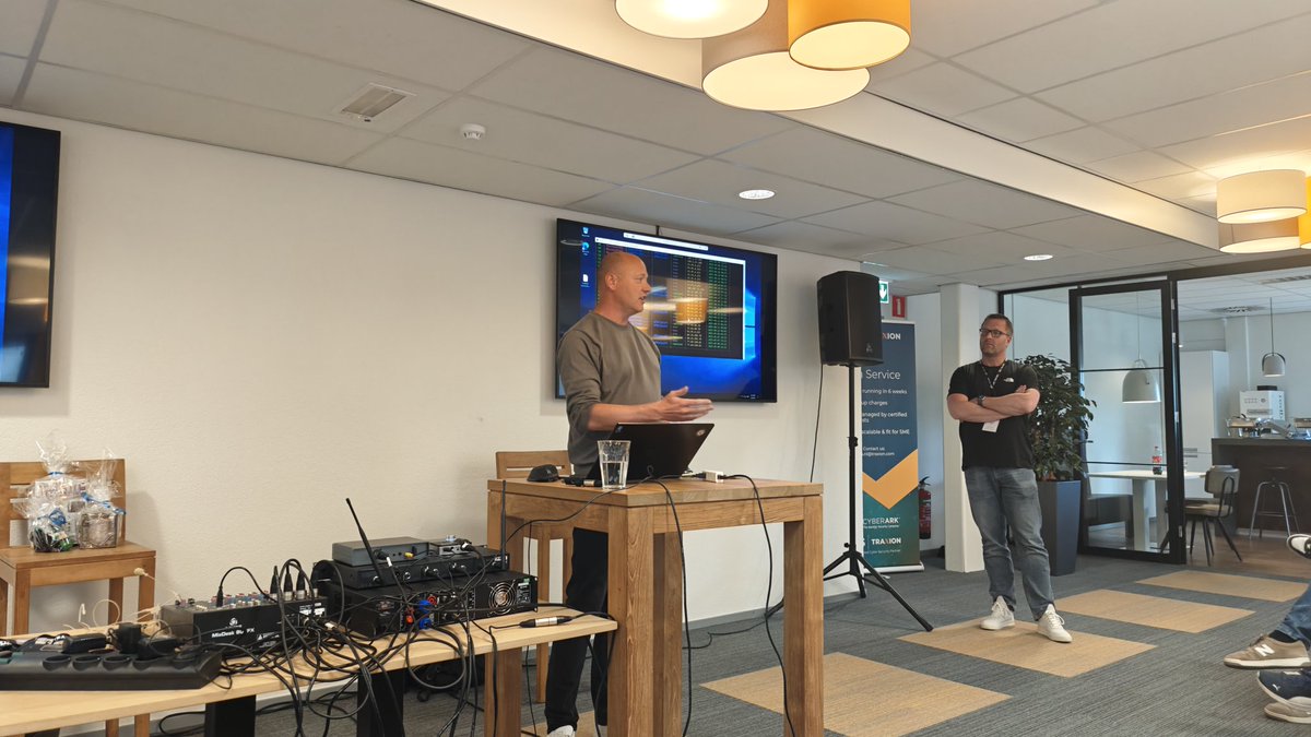 Het is weer Microsoft Security Meetup met eerste sessie van <a href="/kennethvs/">Kenneth van Surksum - MVP</a> en <a href="/erikloef/">Erik Loef [MVP]</a> over Fighting Adversary-in-the-Middle. Dank <a href="/Traxion/">Traxion</a> voor het hosten van deze avond.