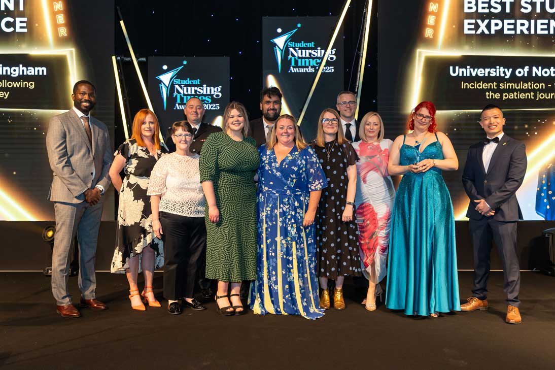 Uni of Nottingham Press Office (@uonpressoffice) on Twitter photo Congratulations to the staff and students in the <a href="/UoN_SHS/">UoN Health Sciences</a> @veritywilson2 who have been awarded the Best Student Experience at the <a href="/NursingTimes/">Nursing Times</a> Student Nursing Times Award for their Incident simulation
Read more ▶️ow.ly/TbHF50VPpp0 Congratulations to the staff and students in the <a href="/UoN_SHS/">UoN Health Sciences</a> @veritywilson2 who have been awarded the Best Student Experience at the <a href="/NursingTimes/">Nursing Times</a> Student Nursing Times Award for their Incident simulation
Read more ▶️ow.ly/TbHF50VPpp0