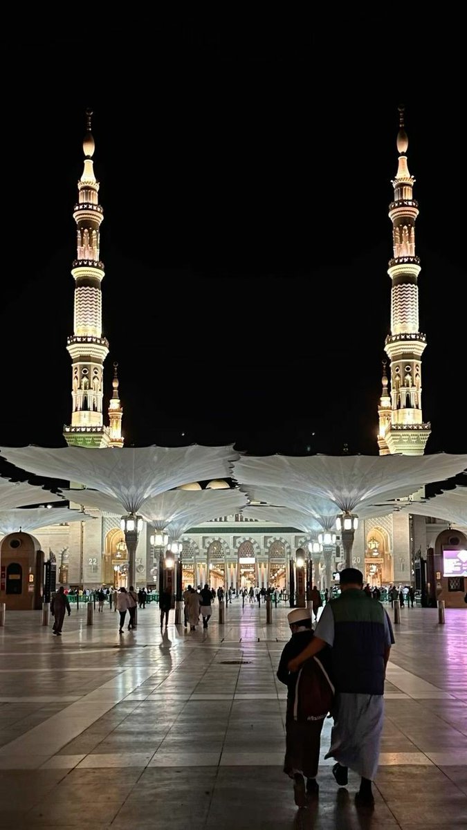 arab11__'s tweet photo. Prophet's Mosque, Medina 🕌 ❤ https://t.co/bpR9SgH9LG